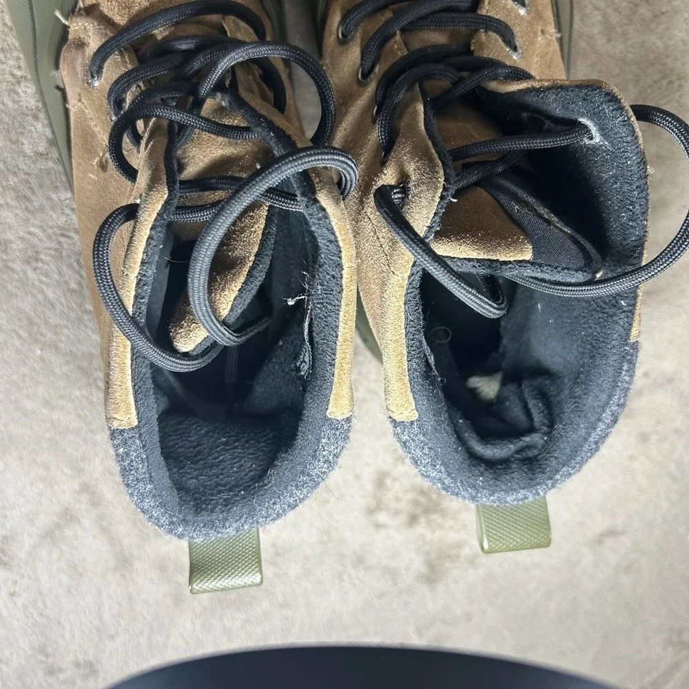 Sperry Avenue Duck Boots Men's Size 10.5 M Olive Green Brown Suede STS16497